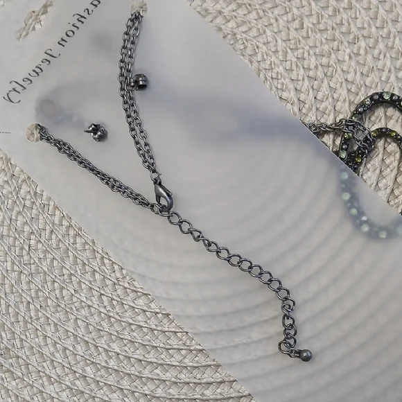 Fashion Jewelry Silver and Gold Necklace Set - Picture 4 of 4